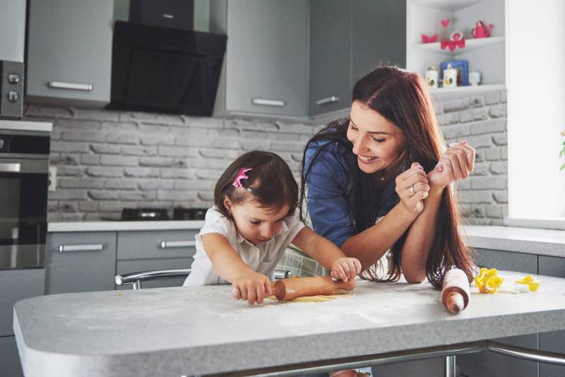 Saca el máximo provecho a tu cocina pequeña con estos trucos