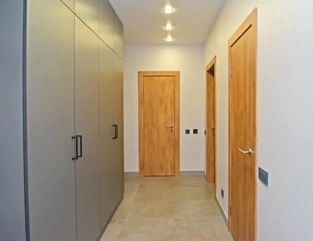 PUERTAS DE PASO DE MADERA GUÍA